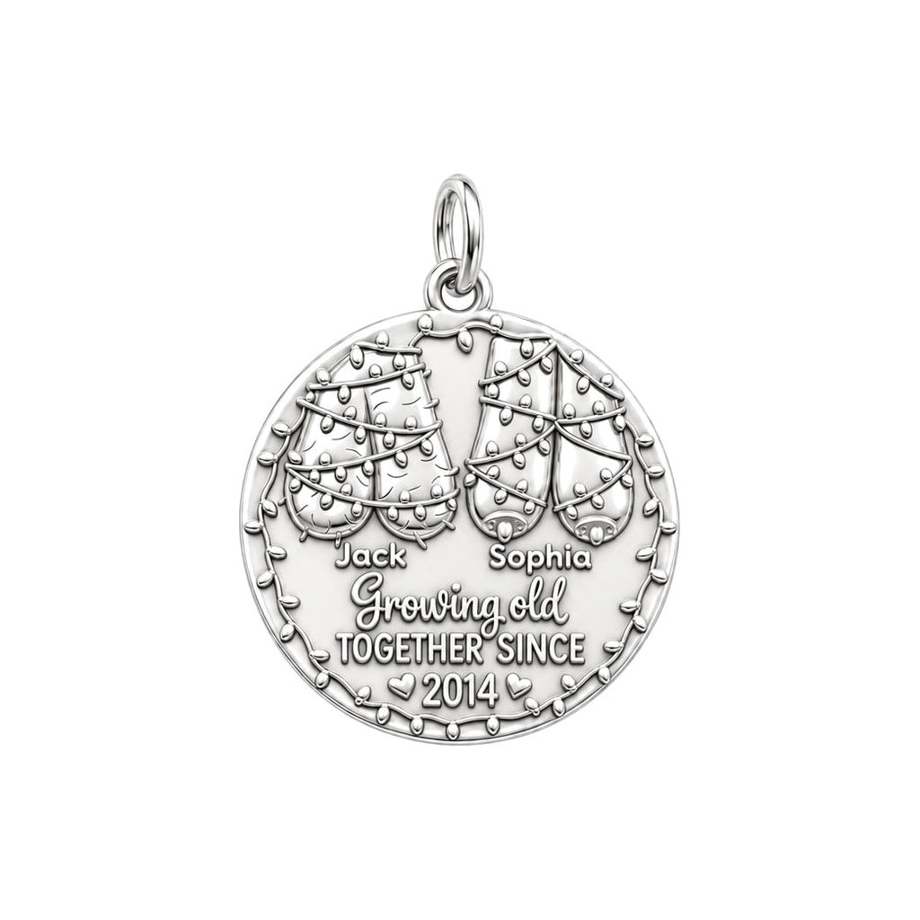 Growing Old Together Charm Bracelet – Personalized Couple Gift – silver plated 3 cm charm, front view