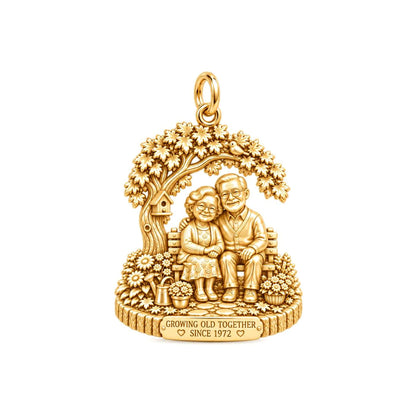 Growing Old Together Charm Bracelet – Personalized Couple Gift – 18K gold plated 2 cm charm, front view