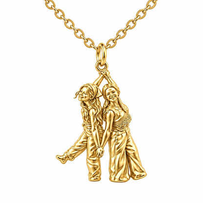 Hand in Hand Friendship Charm Necklace Set – 18K gold, front view