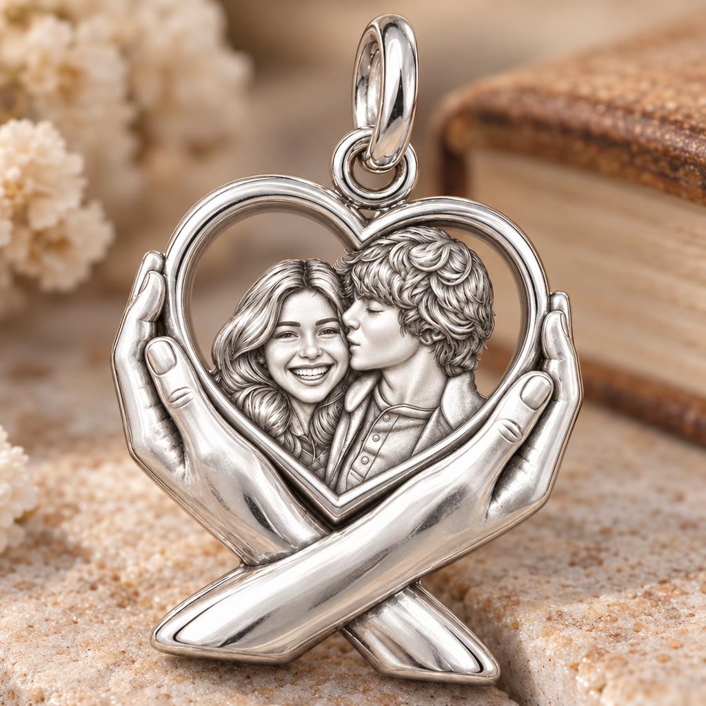Hands Holding Heart Charm Bracelet – Personalized Couple Gift – macro detail of the charm