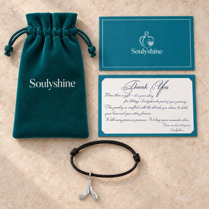 High Five Paw Charm Bracelet – Personalized Dog Mom Gift – Soulyshine velvet pouch and gift card