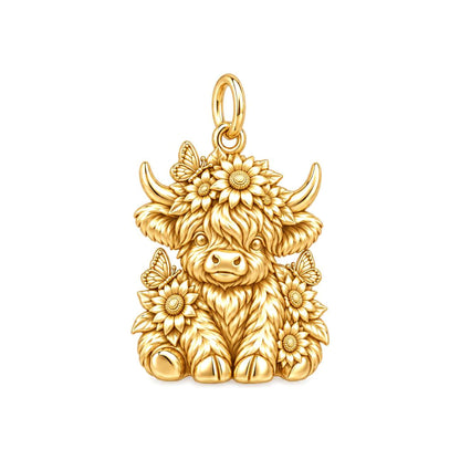 Highland Calf Garden Charm Bracelet – Personalized Mom Gift – 18K gold charm, front view