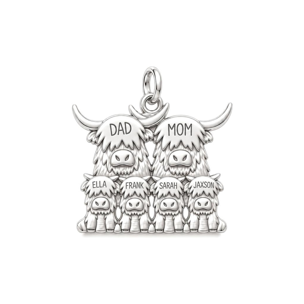 Highland Cow Family Charm Bracelet – Personalized Mom Gift – silver plated 3 cm charm, front view