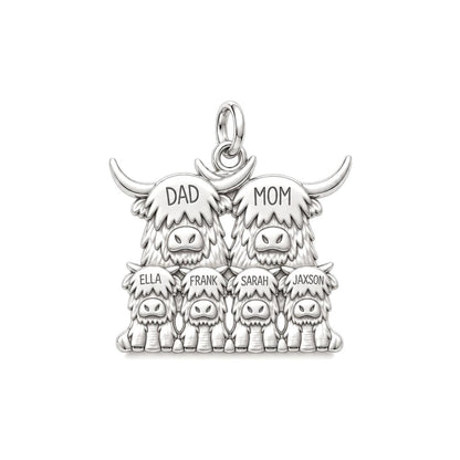 Highland Cow Family Charm Bracelet – Personalized Mom Gift – silver plated 3 cm charm, front view
