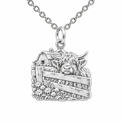Highland Cow Farmstead Charm Necklace Set – silver, front view