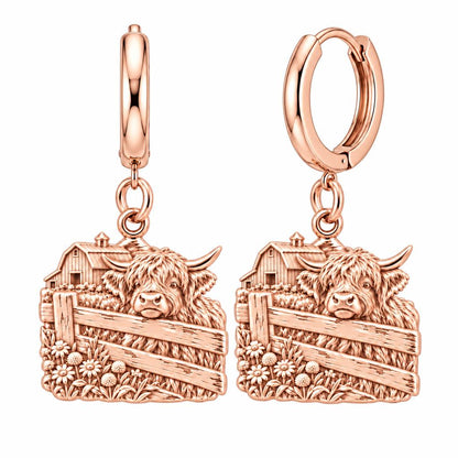 Highland Cow Farmstead Huggie Charm Earrings – rose gold, front view