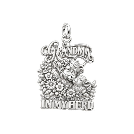 Highland Cow Herd Charm Bracelet – Personalized Grandma Gift – silver plated 2 cm charm, front view