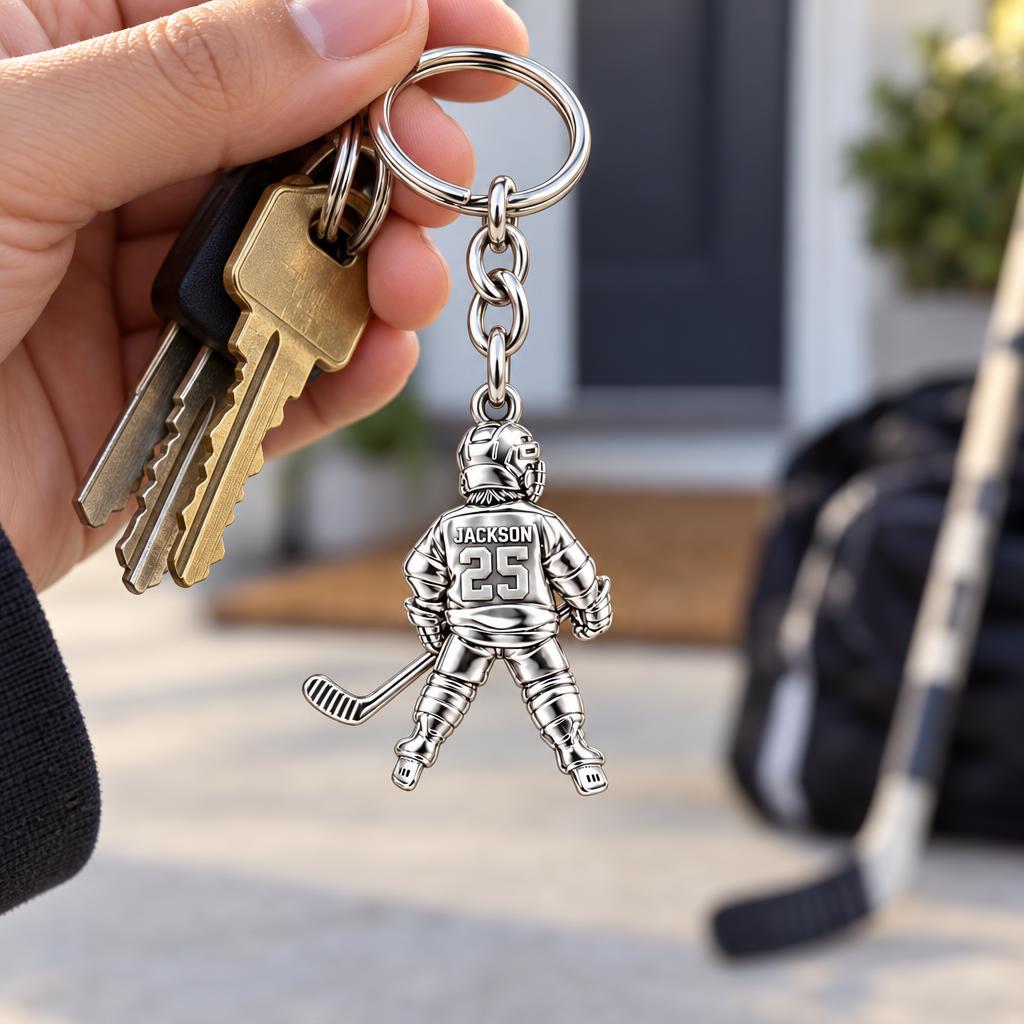 Hockey Star In Motion Charm Keychain – worn / in use