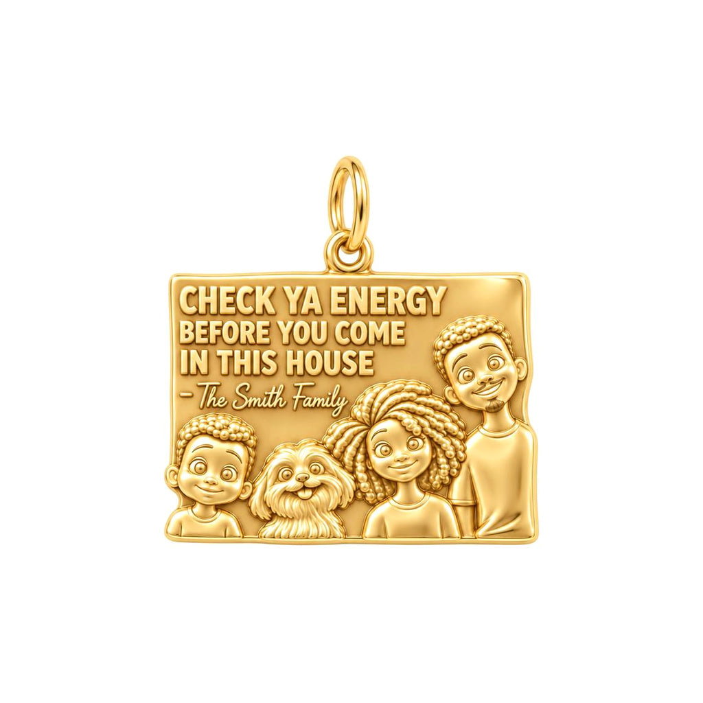 Home Energy Family Sign Charm Bracelet – Personalized Mom Gift – 18K gold plated 3 cm charm, front view