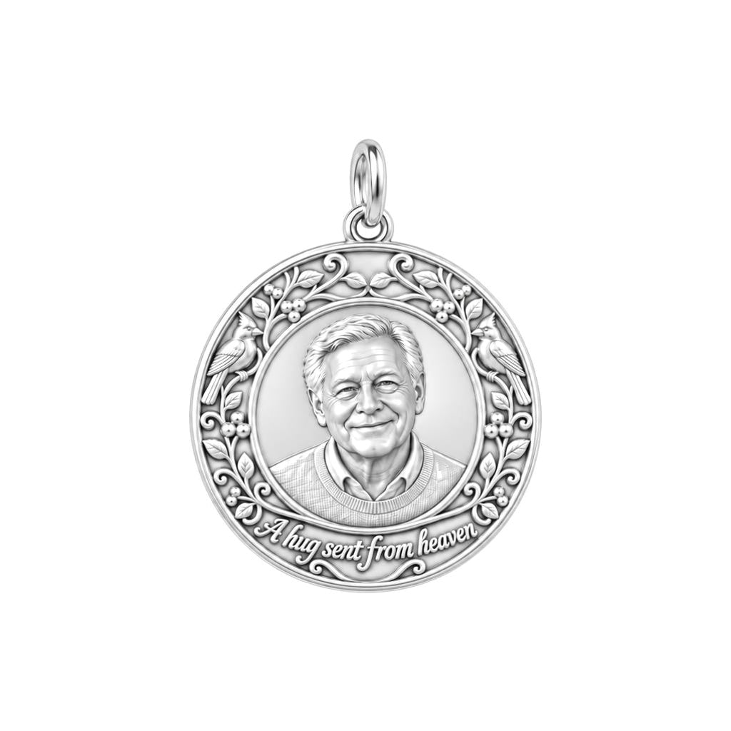 Hug From Heaven Cardinal Charm Bracelet – Personalized Memorial Gift – silver plated 2 cm charm, front view