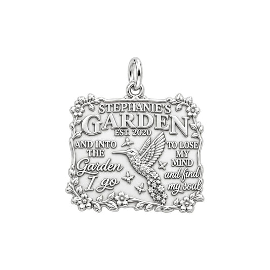 Into the Garden Charm Bracelet – Personalized Mom Gift – silver plated 3 cm charm, front view