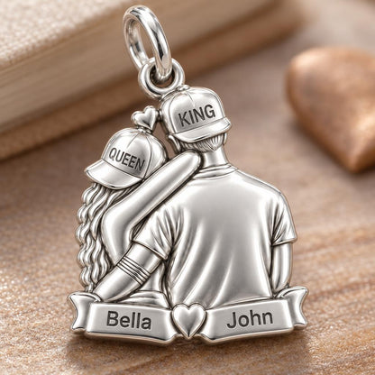 King and Queen Couple Charm Bracelet – Personalized Couple Gift – macro detail of the charm