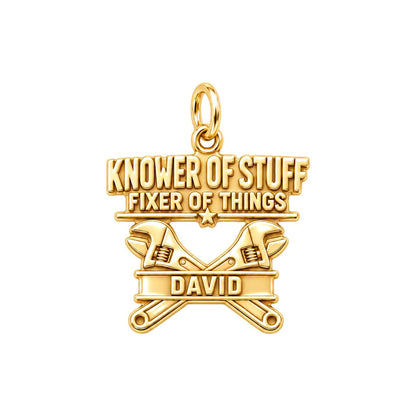 Knower Of Stuff Charm Bracelet – Personalized Dad Gift – 18K gold plated 3 cm charm, front view