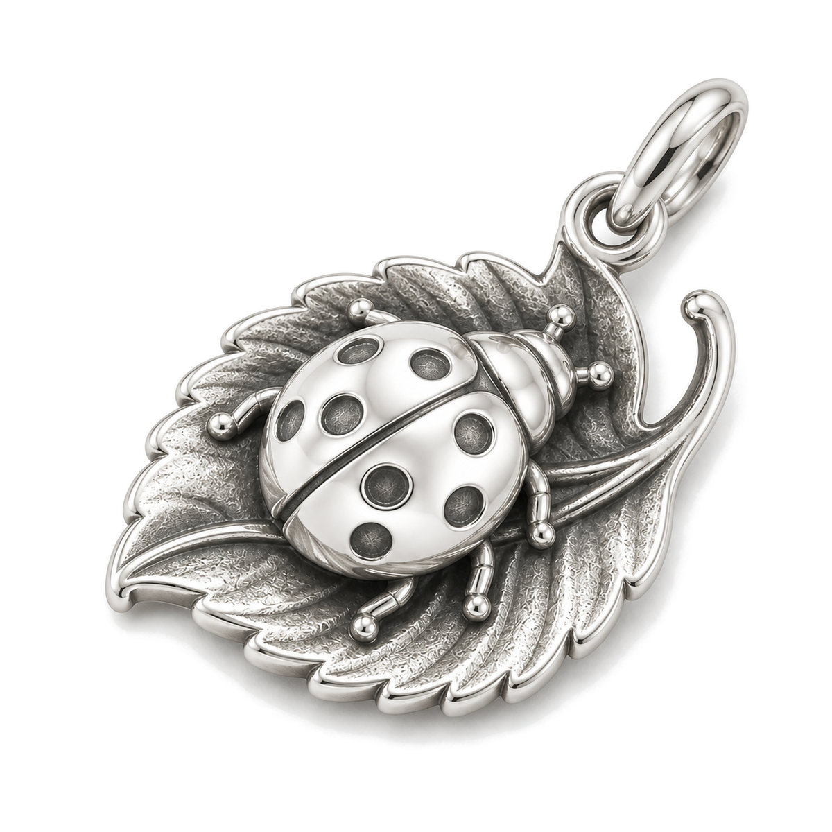 Ladybug Leaf Charm — Silver Super Macro | charm-topics-remaining-444-2026-09-14 | topic-048