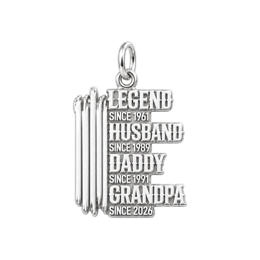 Legacy Timeline Charm Bracelet – Personalized Grandpa Gift – silver plated 3 cm charm, front view