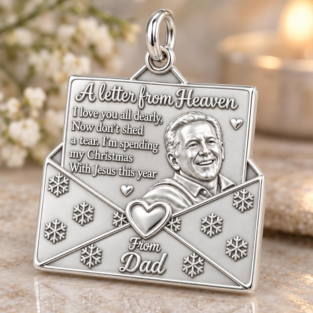 Letter From Heaven Charm Bracelet – Personalized Memorial Gift – macro detail of the charm