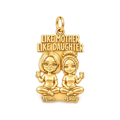 Like Mother Like Daughter Charm Bracelet – Personalized Mom Gift – 18K gold plated 3 cm charm, front view