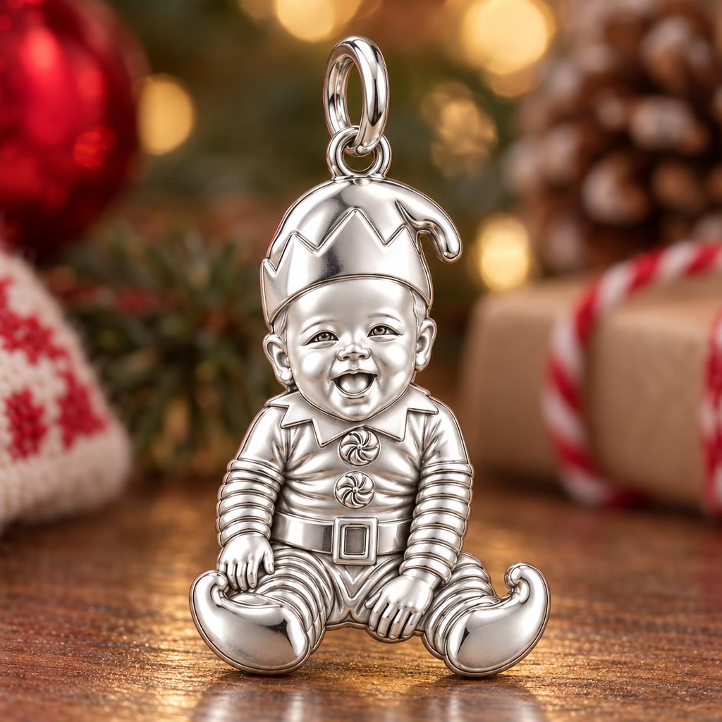 Little Christmas Elf Charm Bracelet – Personalized Mom Gift – macro detail of the charm