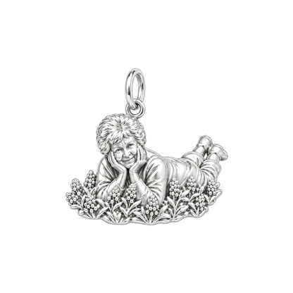 Loved One in Garden Charm Bracelet – Personalized Mom Gift – silver charm, front view