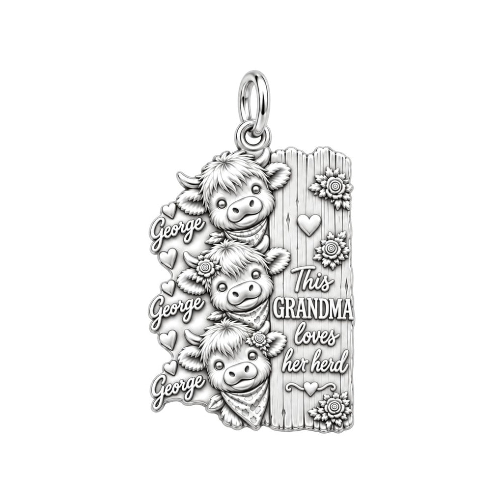 Loves Her Herd Highland Cows Charm Bracelet – Personalized Grandma – silver plated 3 cm charm, front view