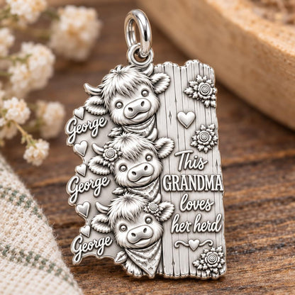 Loves Her Herd Highland Cows Charm Bracelet – Personalized Grandma – macro detail of the charm