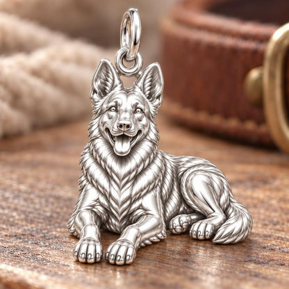 Loyal Guardian German Shepherd Expression Charm Bracelet – Personalized Dog Mom Gift – macro detail of the charm