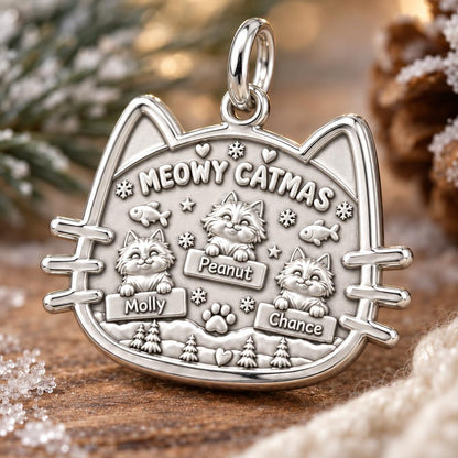 Meowy Catmas Winter Scene Charm Bracelet – Personalized Cat Mom Gift – macro detail of the charm