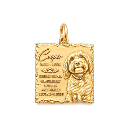 Missed Beyond Words Memorial Charm and Polyester Cord Bracelet Set – 18K gold plated 3 cm charm, front view