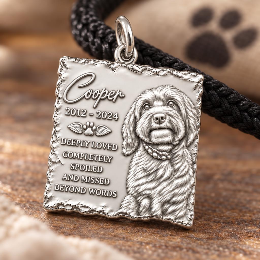 Missed Beyond Words Memorial Charm and Polyester Cord Bracelet Set – macro detail of the charm