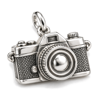 Moment Keeper Camera Charm — Silver Super Macro | charm-topics-remaining-444-2026-09-14 | topic-265
