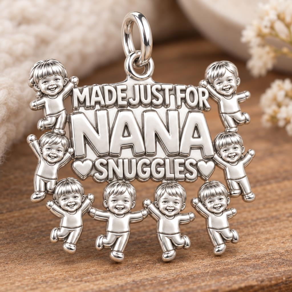 Nana Snuggles Photo Charm Bracelet – Personalized Nana Gift – macro detail of the charm