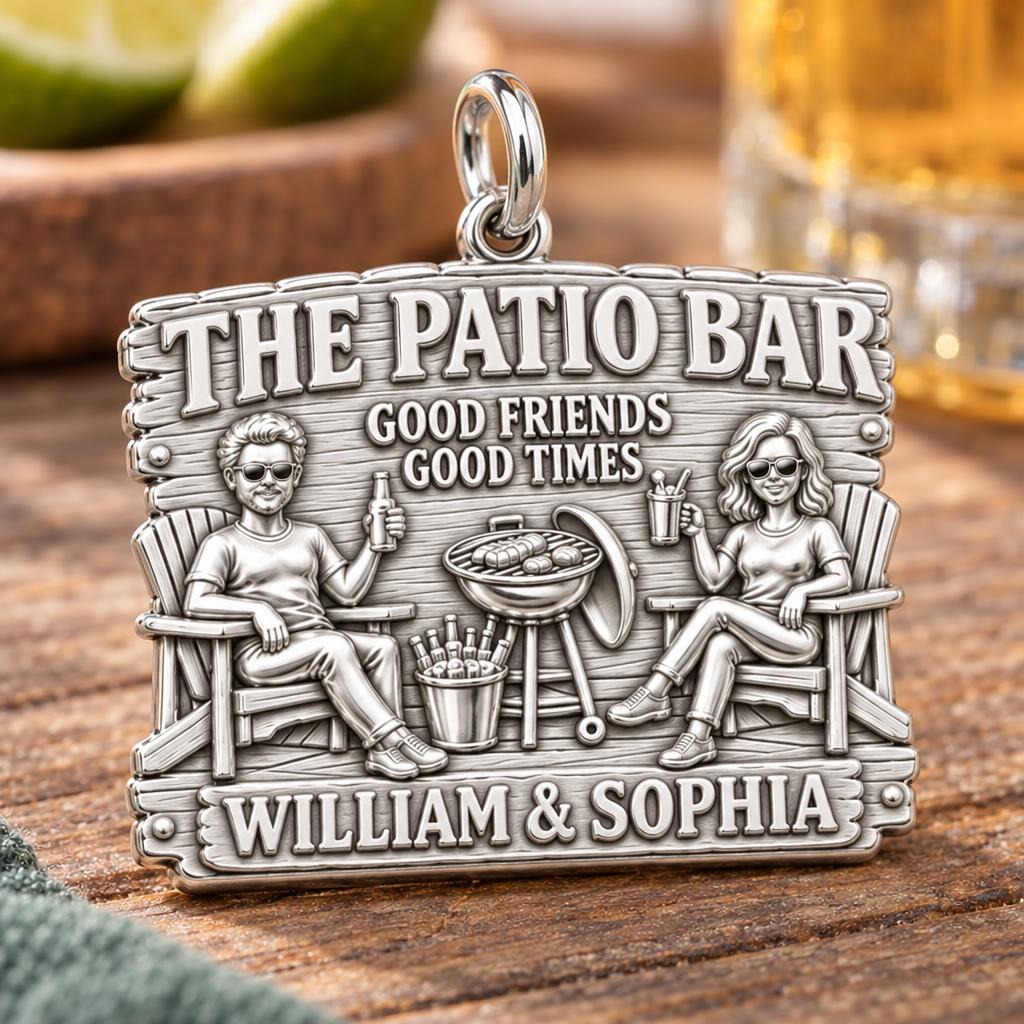 Patio Bar Good Times Charm Bracelet – Personalized Couple Gift – macro detail of the charm