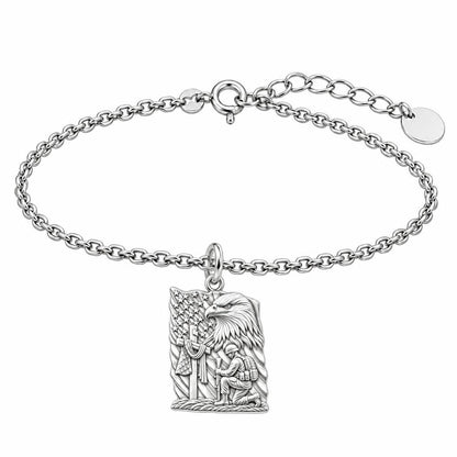 Patriot Kneeling in Prayer Charm Bracelet Set – silver, front view