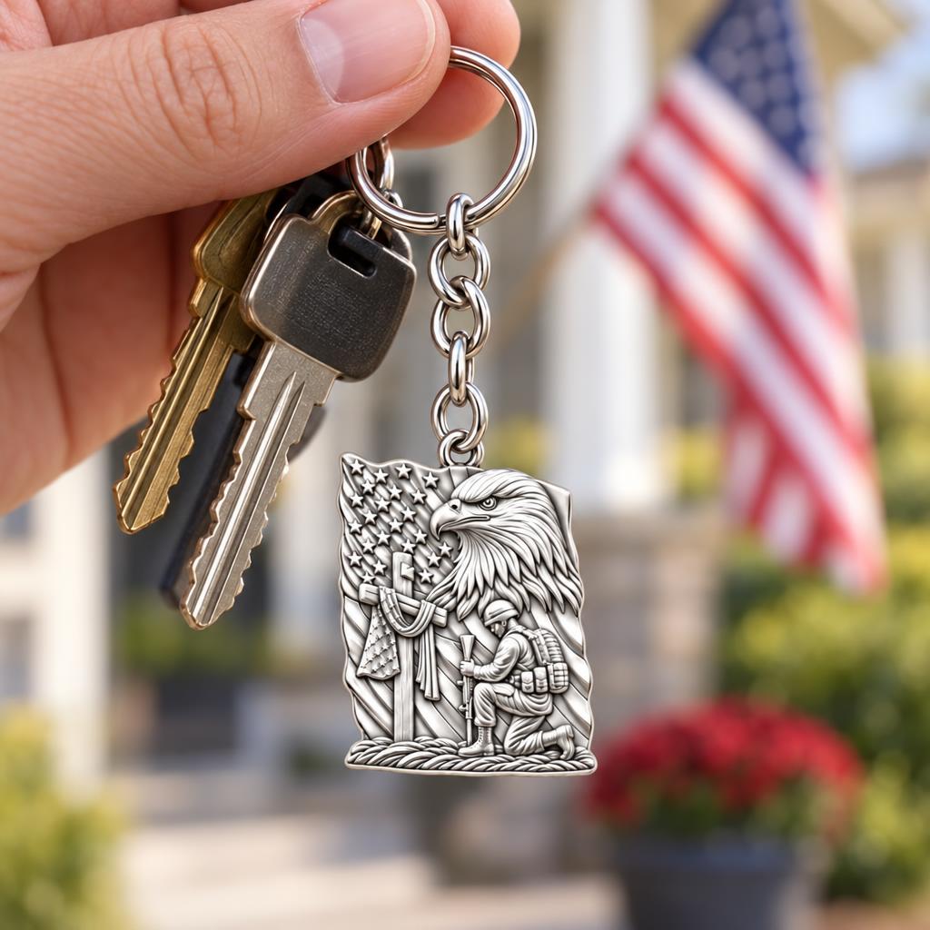 Patriot Kneeling in Prayer Charm Keychain – worn / in use
