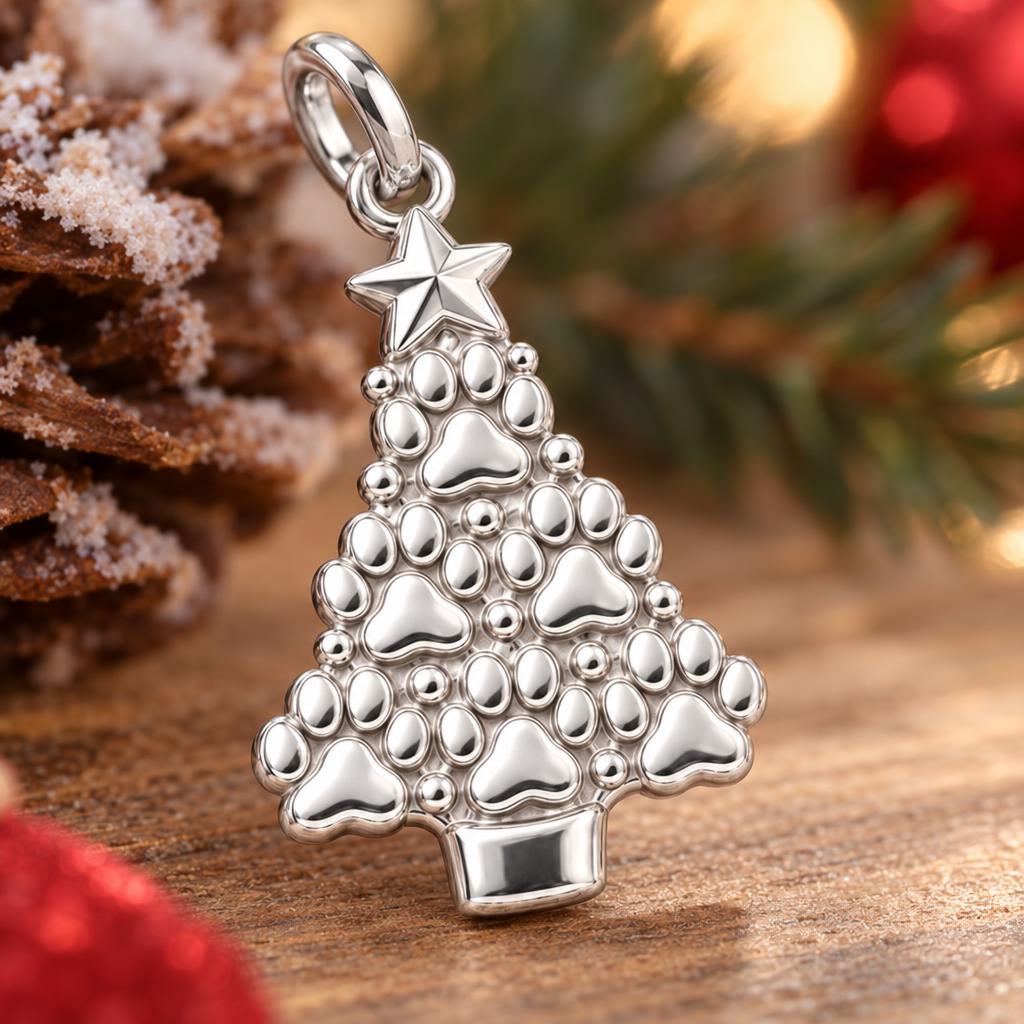 Paw Print Christmas Tree Charm Bracelet – Personalized Dog Mom Gift – macro detail of the charm