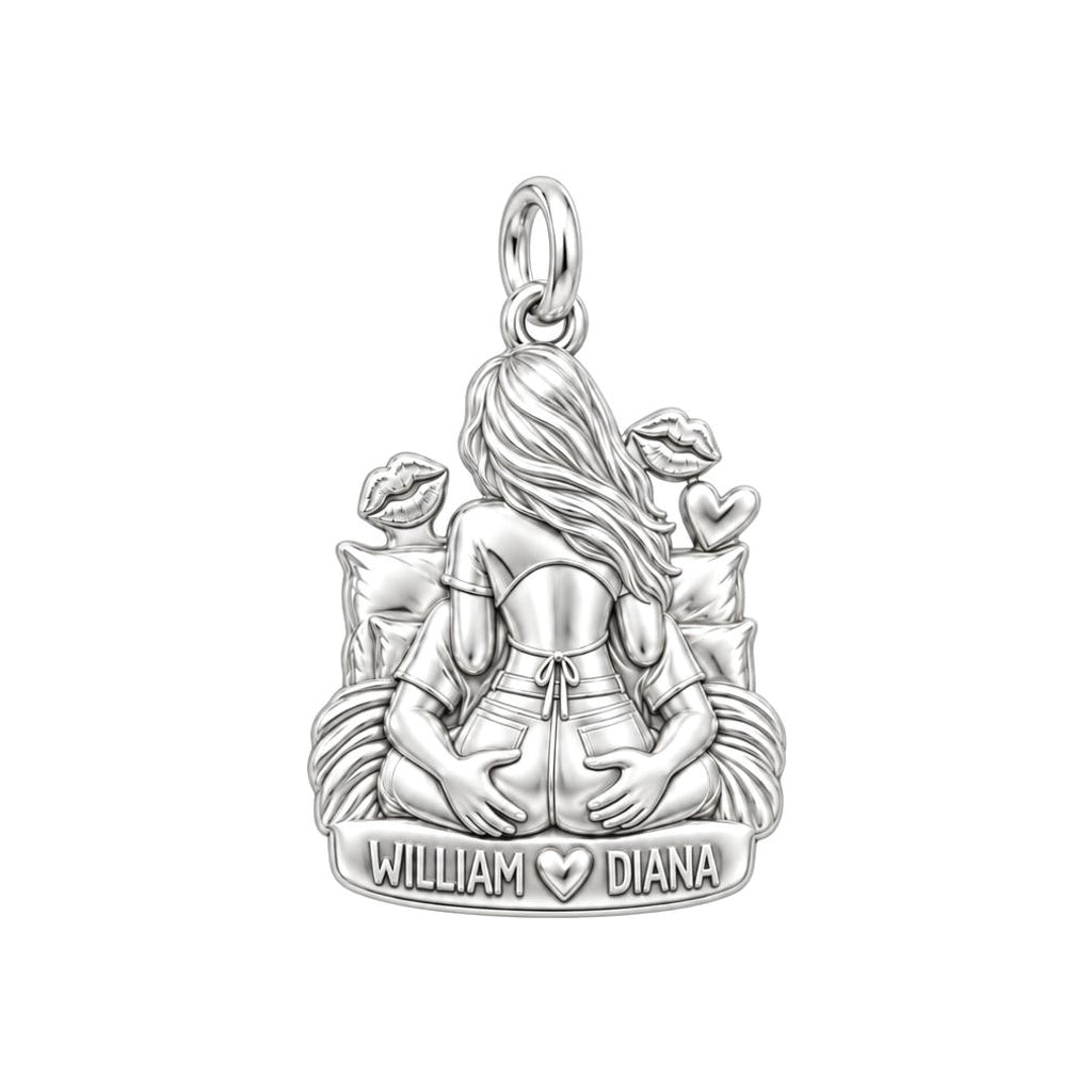 Playful Couple Embrace Charm Bracelet – Personalized Couple Gift – silver plated 3 cm charm, front view