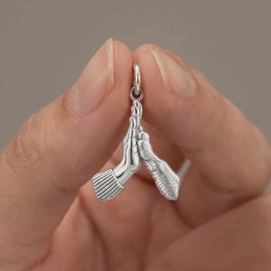 High Five Paw Charm Bracelet – Personalized Dog Mom Gift – product video