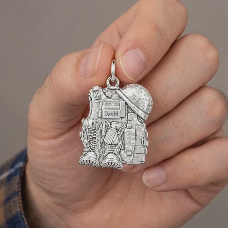 Soldier's Gear Tribute Charm Bracelet – Personalized Veteran Gift – product video