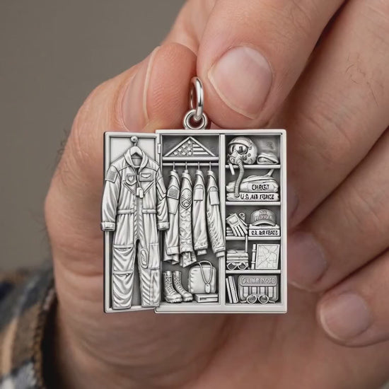 Veteran's Locker Charm Bracelet – Personalized Veteran Gift – product video