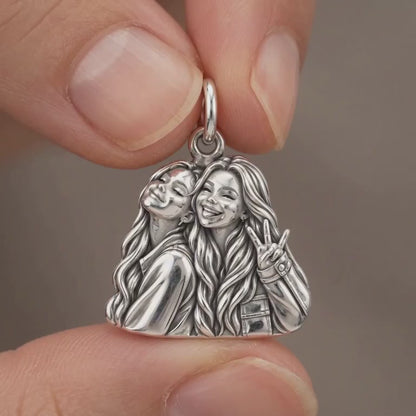 Sisters Side by Side Charm Bracelet – Personalized Sister Gift – product video