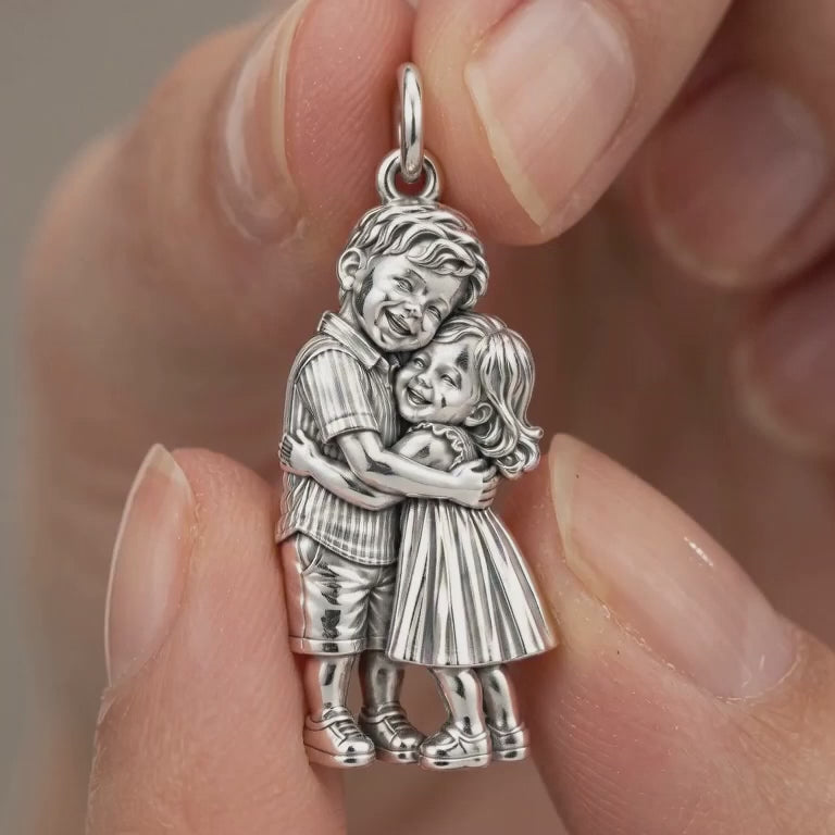 Sibling Sweetheart Hug Charm Bracelet – Personalized Mom Gift – product video