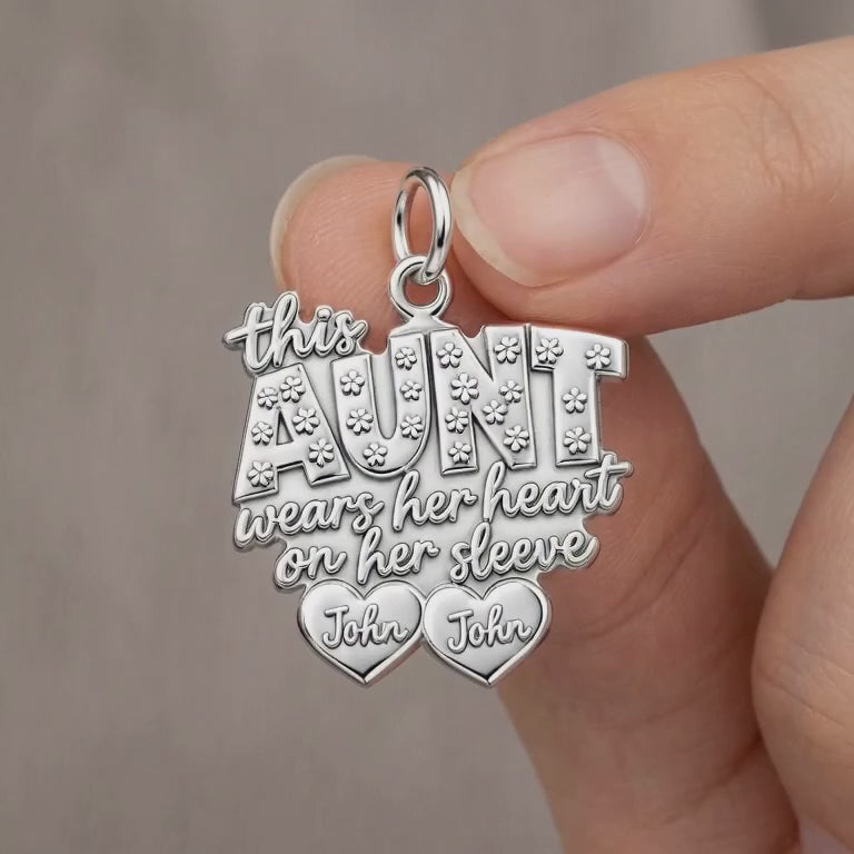 Auntie Heart on Sleeve Charm Bracelet – Personalized Aunt Gift – product video