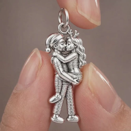 Christmas Morning Hug Charm and Polyester Cord Bracelet Set
