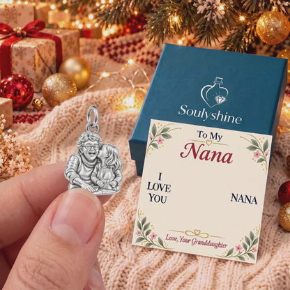 To My Nana: Nana's Sweetest Hug Charm Bracelet – product video