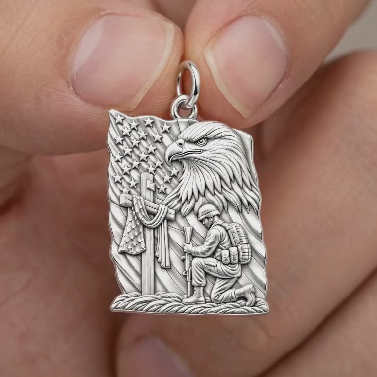 Patriot Kneeling in Prayer Charm Bracelet – Personalized Veteran Gift – product video