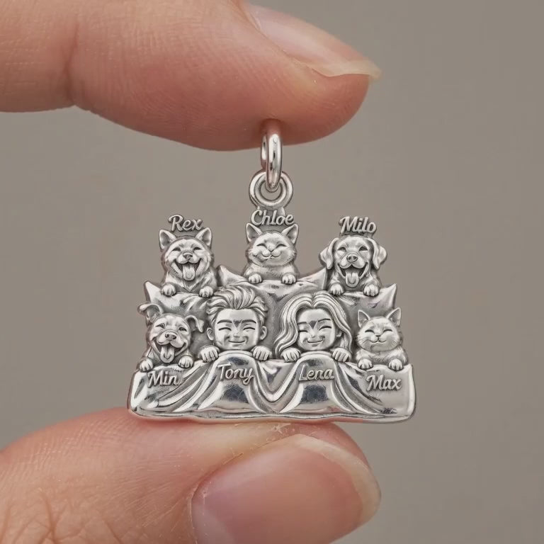 Cozy Bedtime Family Charm Bracelet – Personalized Couple Gift – product video