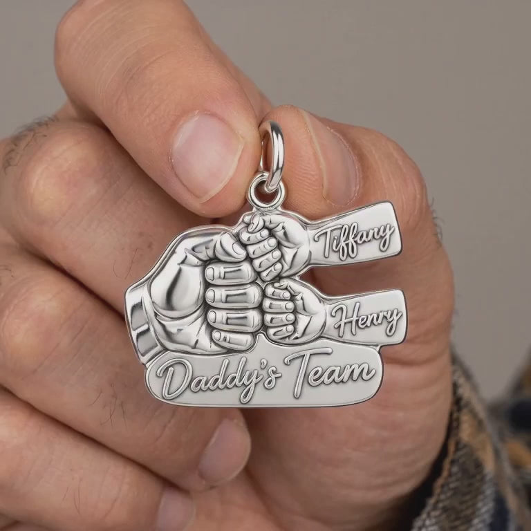 Daddy's Team Fist Bump Charm Bracelet – Personalized Dad Gift – product video