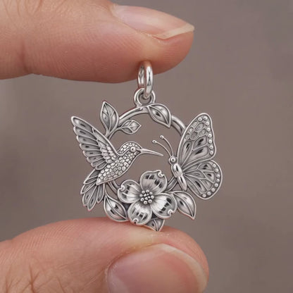 Garden Friends Meadow Charm and Polyester Cord Bracelet Set