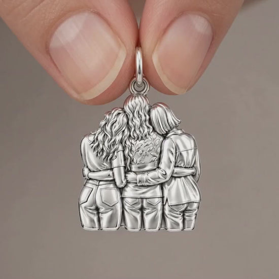 Inner Circle Huddle Charm Bracelet – Personalized Bestie Gift – product video