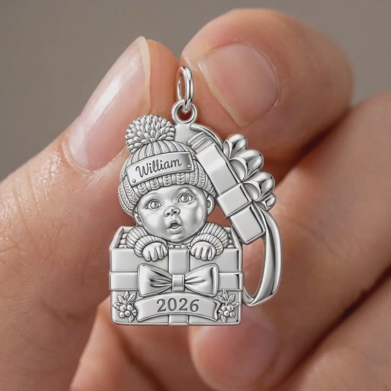 Baby's First Gift Box Charm Bracelet – Personalized Mom Gift – product video